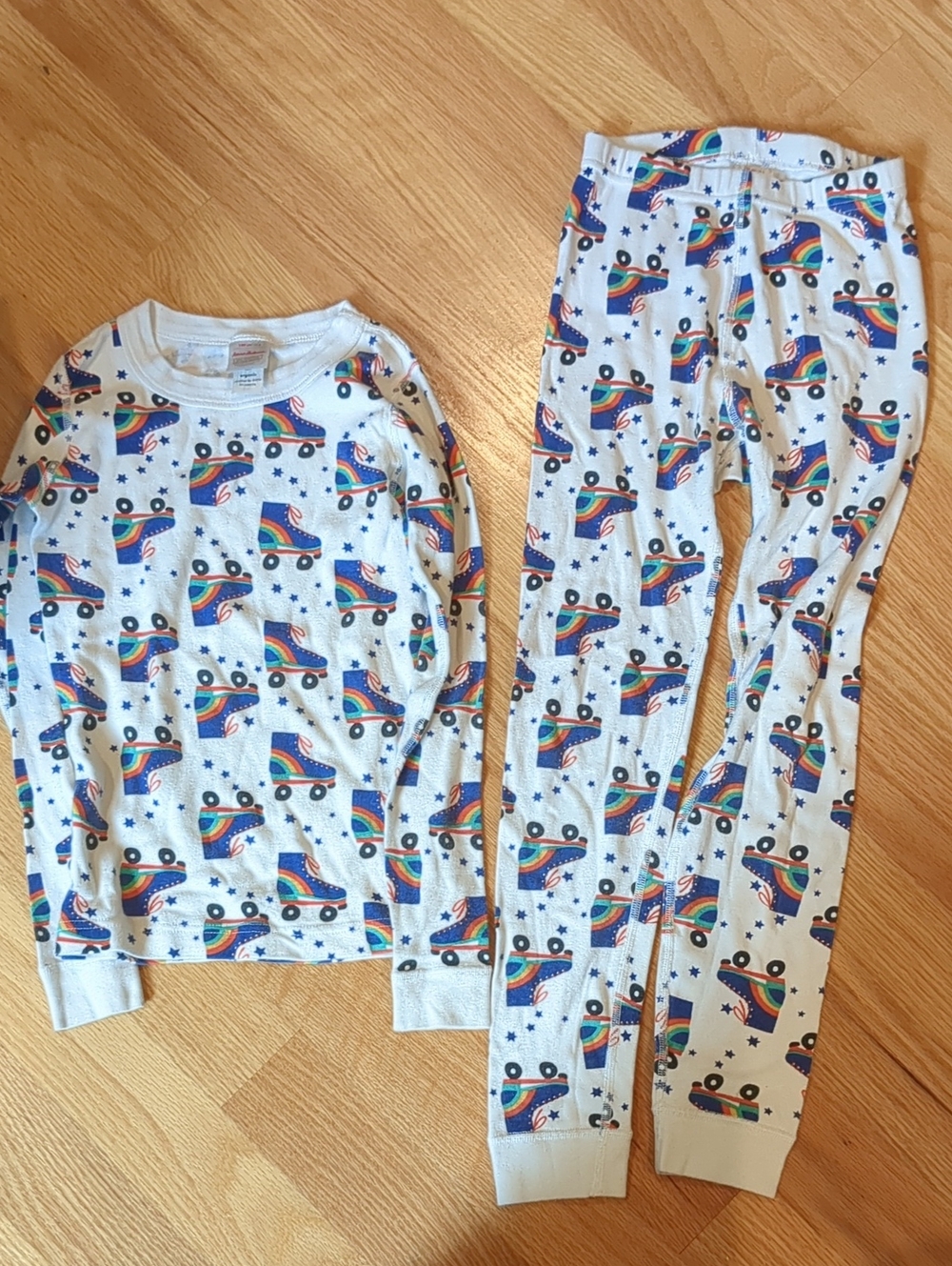 Hanna Andersson White Rainbow Roller Skate Pajama Set